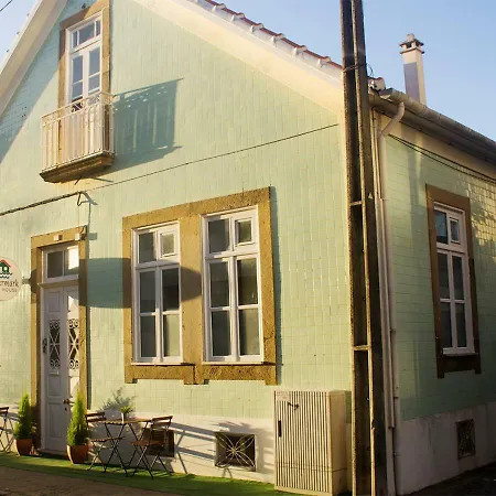 Watermark Surf House *