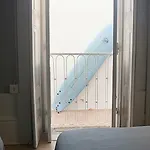 Watermark Surf House Espinho (Aveiro)