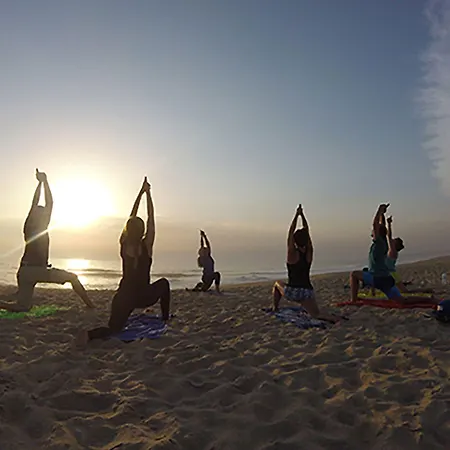 Watermark Surf House Bed & Breakfast *