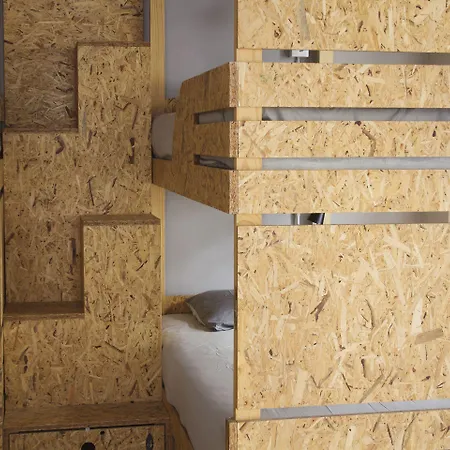 Watermark Surf House Espinho (Aveiro)