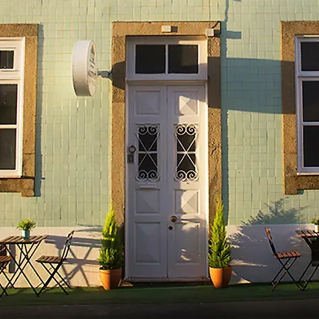 Watermark Surf House 에스피뇨