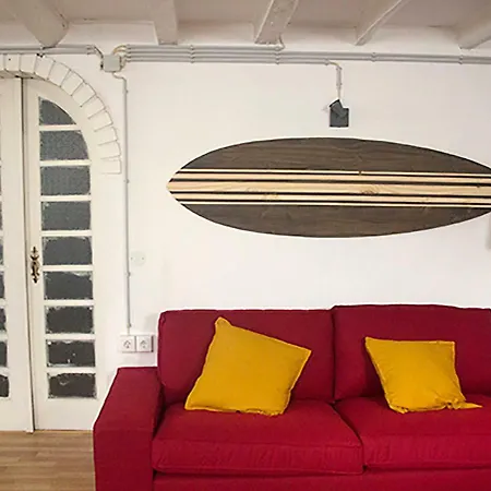 Watermark Surf House Bed & Breakfast *