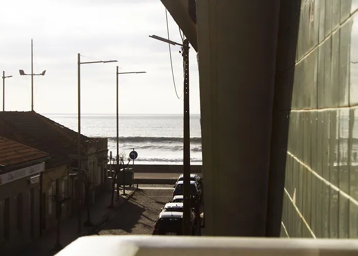 Watermark Surf House * Espinho